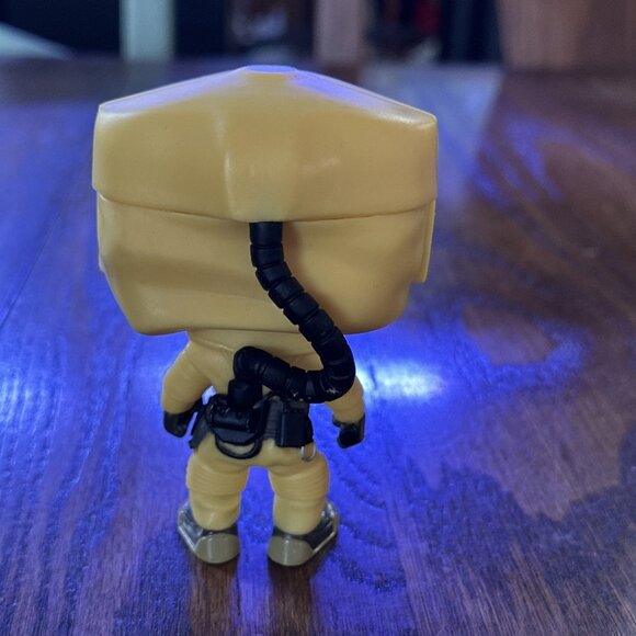 Funko Pop! TELEVISION STRANGER THINGS JOYCE BIOHAZARD SUIT 526 Loose NO BOX - Picture 3 of 4